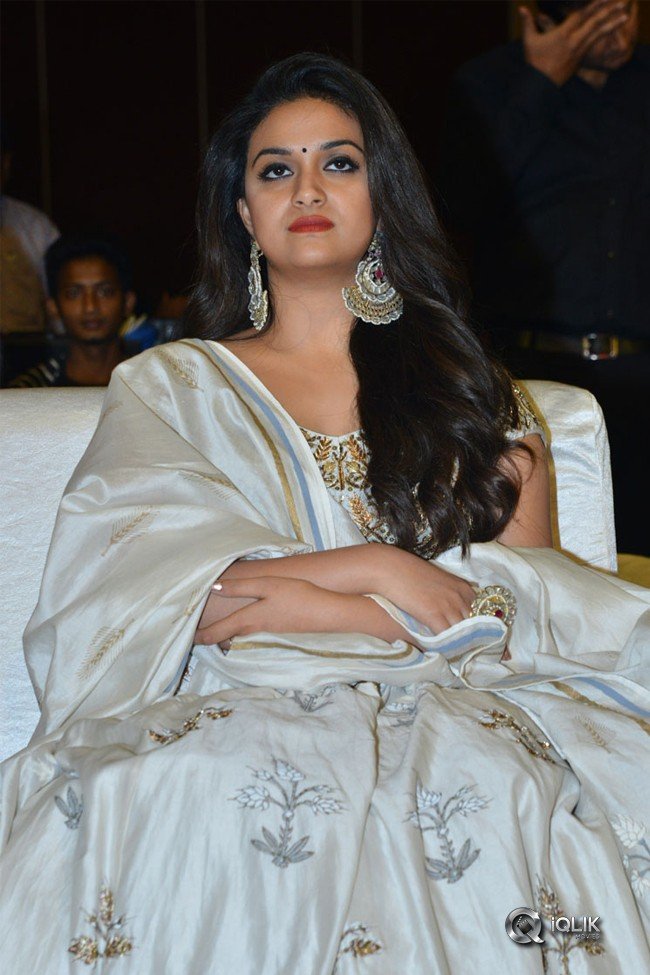 Keerthy-Suresh-at-Pandem-Kodi-2-Prerelease-Event-Photos